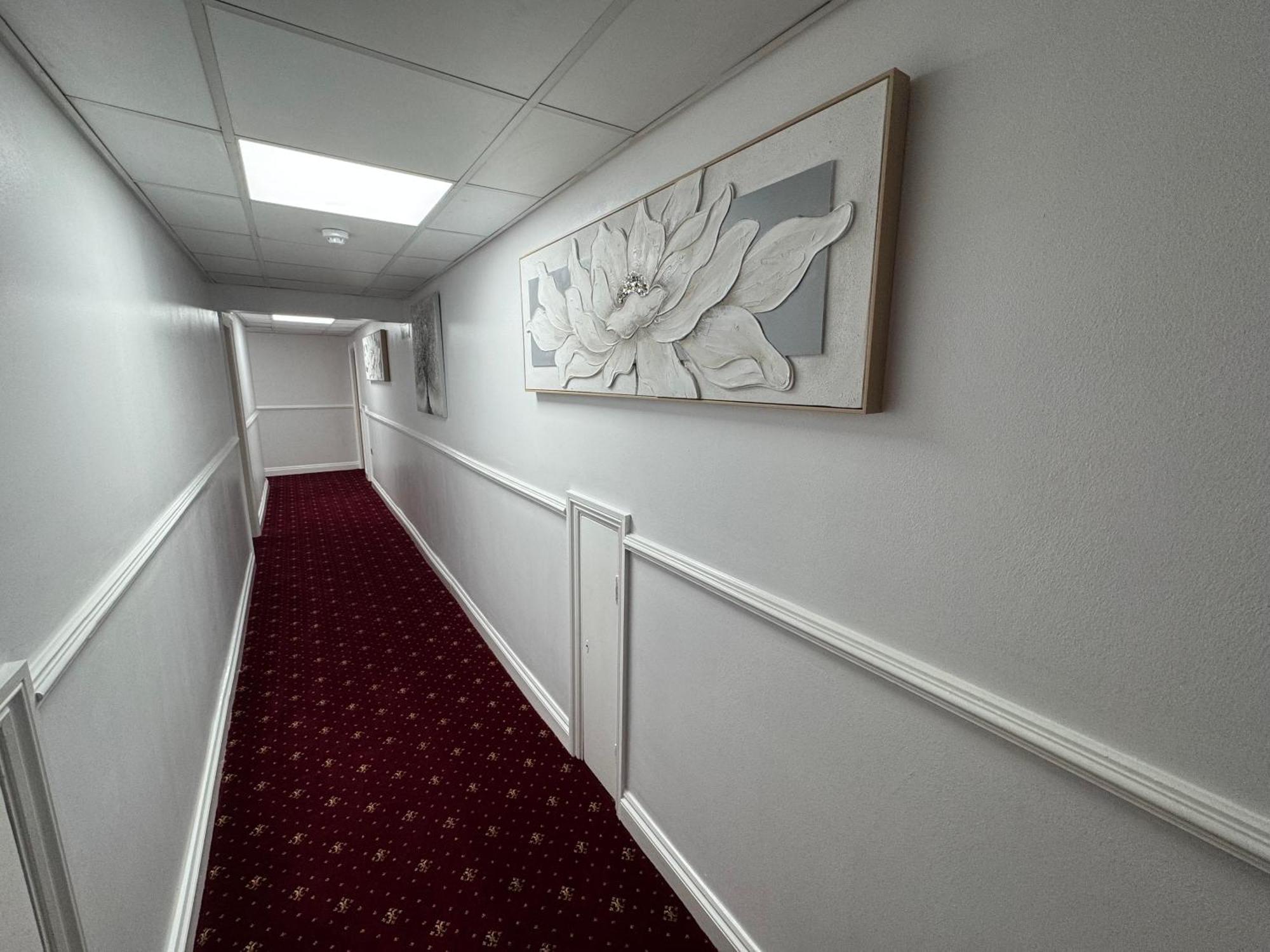 Parkside International Hotel Reading Exterior foto
